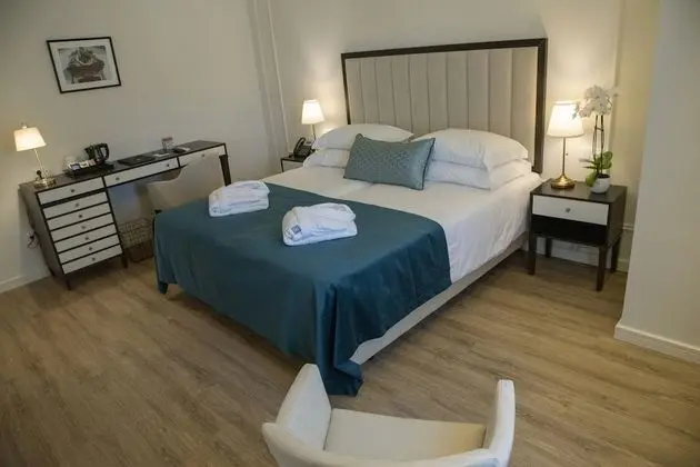 Tek Büyük veya İki Ayrı Yataklı Oda