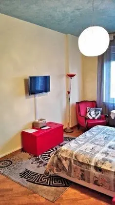 Üç Kişilik Oda, Ortak Banyo
