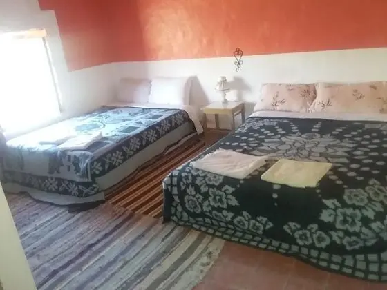 Üç Kişilik Oda