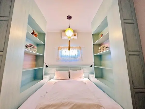 Private King-Sized with Shared Bathroom