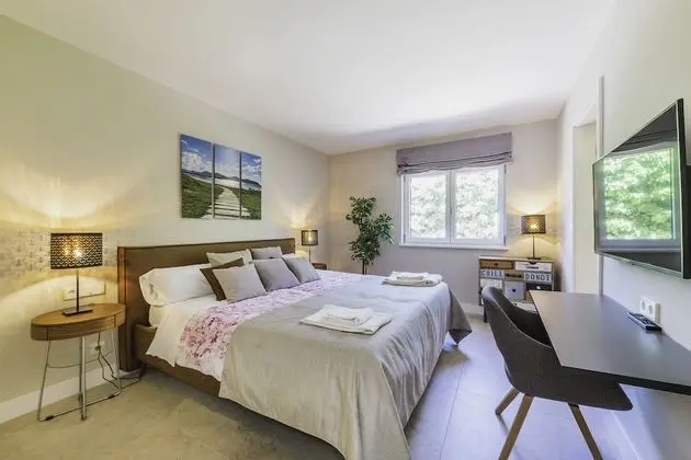Villa, 6 Yatak Odası, Kişiye Özel Havuzlu