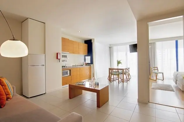 Apart Daire, 1 Yatak Odası, Balkon, Marina Manzaralı