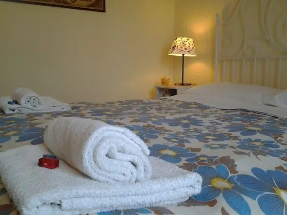 Tek Büyük veya İki Ayrı Yataklı Oda, Özel Banyo