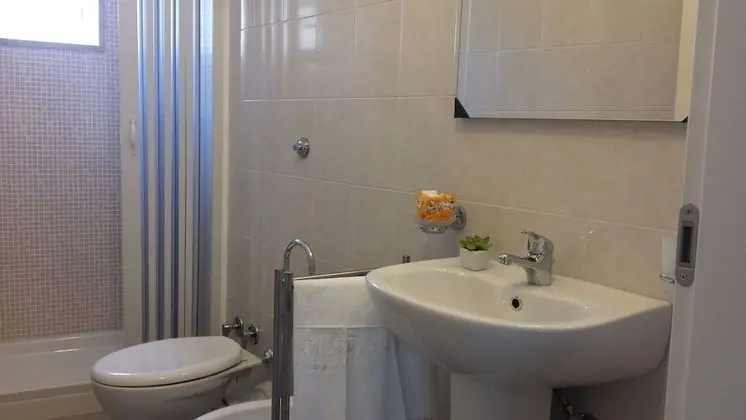 Tek Büyük veya İki Ayrı Yataklı Oda, Özel Banyo