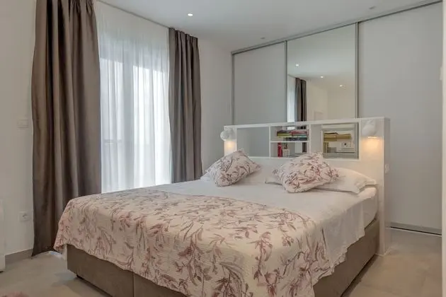 Design Villa, Şömine, Deniz Manzaralı