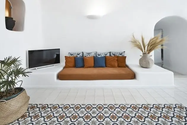 Süit (Canava with outdoor Hot Tub)
