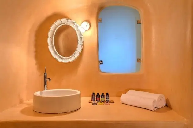Süit (Canava with outdoor Hot Tub)