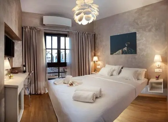 Standard Double Room 102