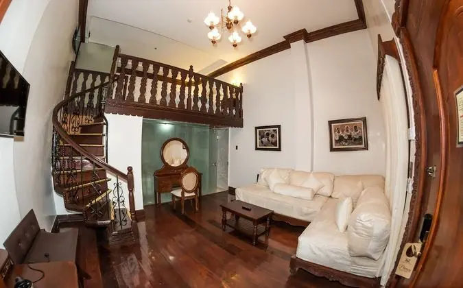 Çatı Katı (Loft) (Suite)