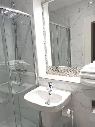 Deluxe Tek Büyük Yataklı Oda, 1 En Büyük (King) Boy Yatak, Sigara İçilmez (Standard King Room)