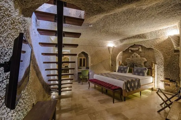 Comfort Suite, City View
