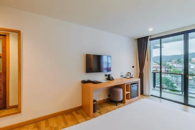 Deluxe Tek Büyük veya İki Ayrı Yataklı Oda, Balkon
