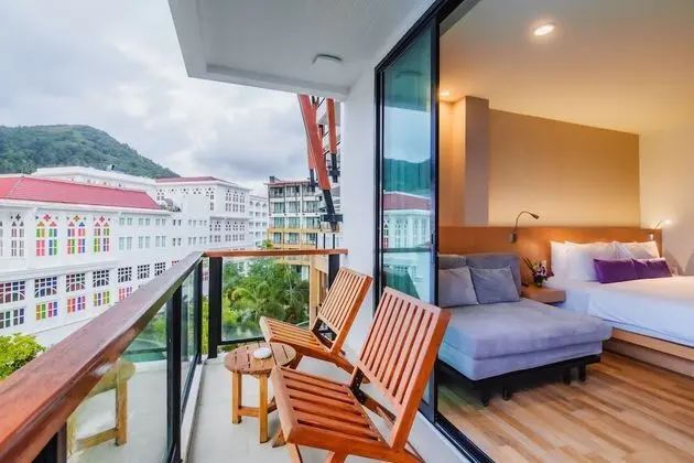 Deluxe Tek Büyük veya İki Ayrı Yataklı Oda, Balkon