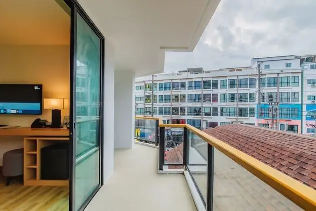 Lunar One Bedroom Suite