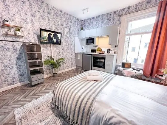 Deluxe Stüdyo