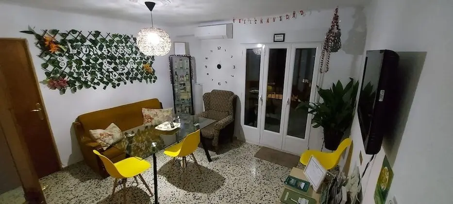 Basic Ev, 4 Yatak Odası, Dağ Manzaralı