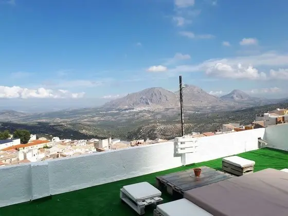 Basic Ev, 4 Yatak Odası, Dağ Manzaralı