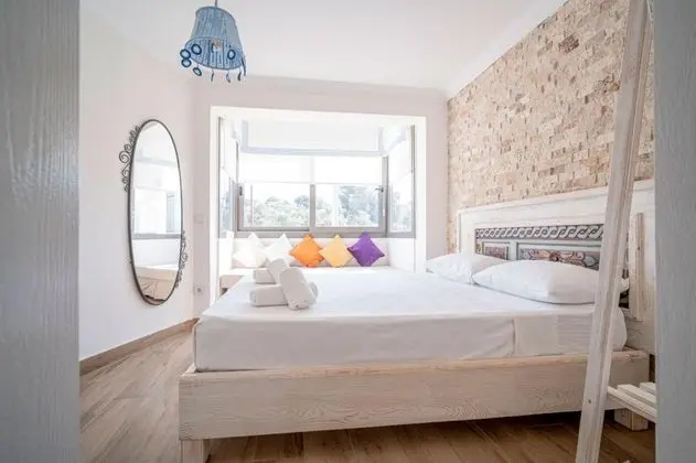 Cumbalı Oda, Bahçe Manzaralı