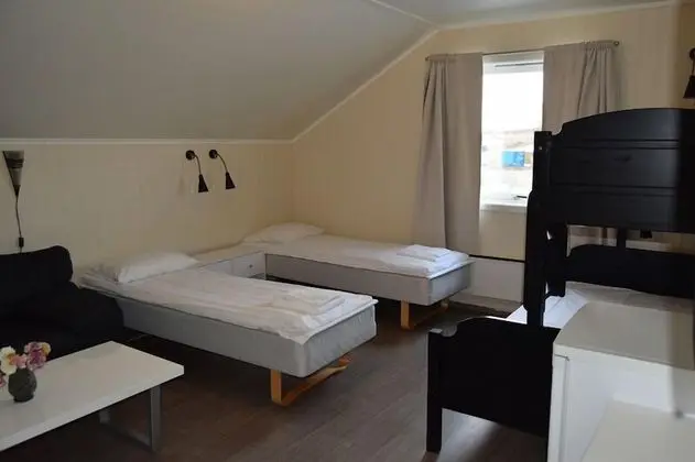 Dört Kişilik Oda, Ortak Banyo