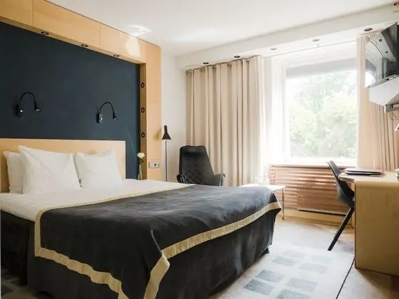 Double Room (160 cm)