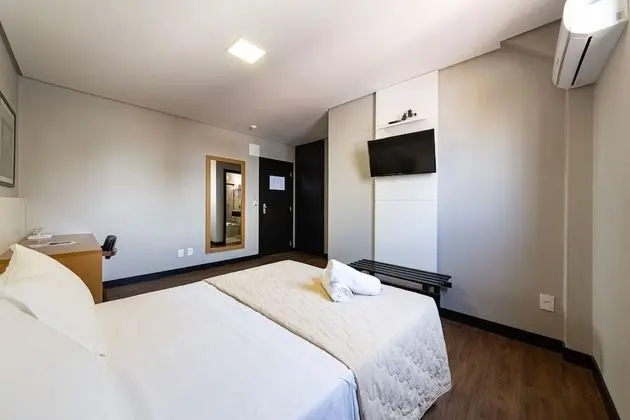 Romantic Tek Büyük Yataklı Oda