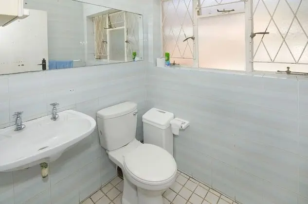 Basic Tek Büyük Yataklı Oda, 1 Çift Kişilik Yatak, Ortak Banyo