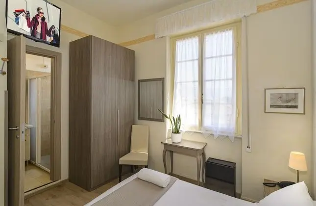Basic Tek Büyük Yataklı Oda, Dağ Manzaralı