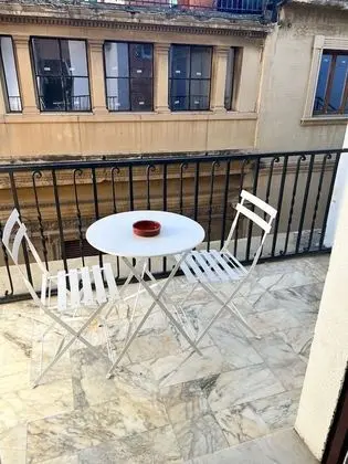Superior Tek Büyük veya İki Ayrı Yataklı Oda, Avlu Manzaralı, Dağ Yamacı