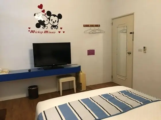 Standard Tek Büyük Yataklı Oda