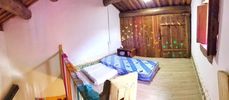 Exclusive Tek Büyük Yataklı Oda, Banyolu/Duşlu, Asma Kat