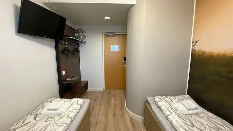 Compact Twin Room, Sea View