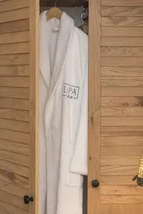 Cumbalı Suite Oda, Avlu Manzaralı, Balkonlu veya Fransız Balkonlu