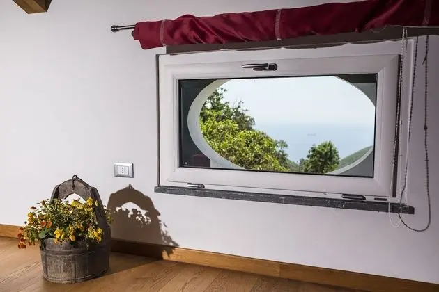 Family Oda, Teras, Deniz Manzaralı