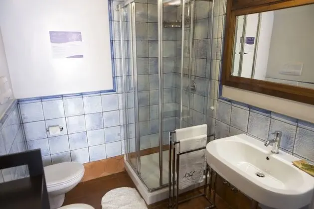 Üç Kişilik Oda, Deniz Manzaralı