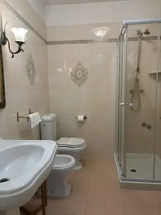 Classic Tek Büyük veya İki Ayrı Yataklı Oda