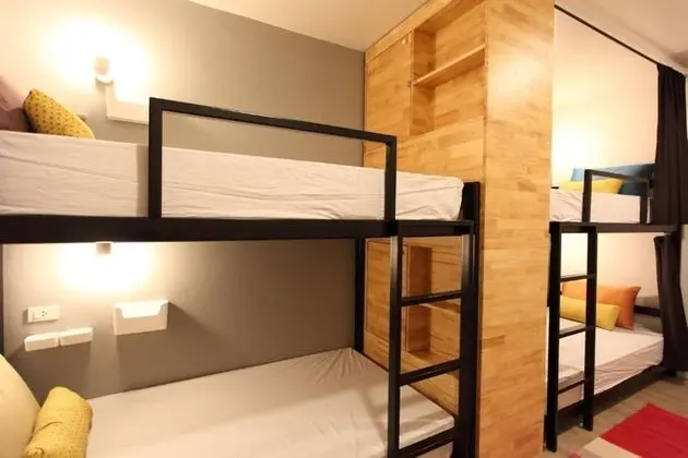 Bed in 8-Bed Mixed Dormitory Room