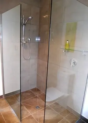 Executive Oda, Banyolu/Duşlu