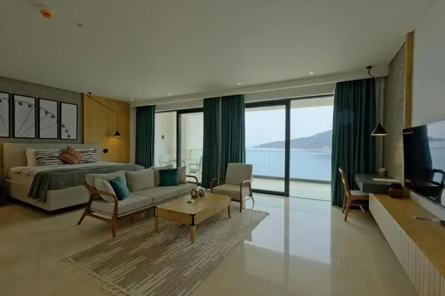 Superior, Deniz Manzaralı