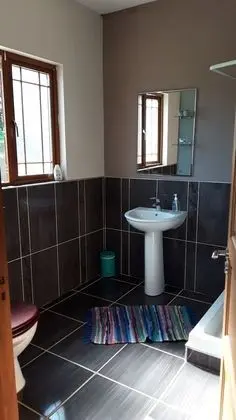 Üç Kişilik Oda, Özel Banyo