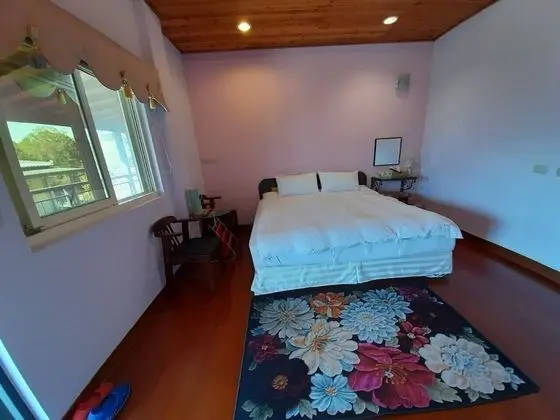 Honeymoon Tek Büyük Yataklı Oda
