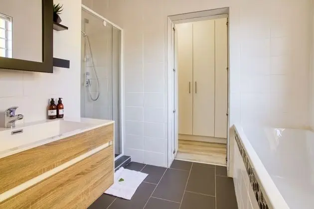 Oda, 1 Yatak Odası, Engellilere Uygun, Şömine