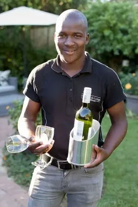 Oda, 1 Yatak Odası, Engellilere Uygun, Şömine