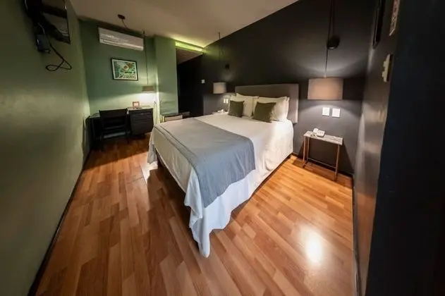 Basic Oda, Banyolu/Duşlu, Şehir Manzaralı