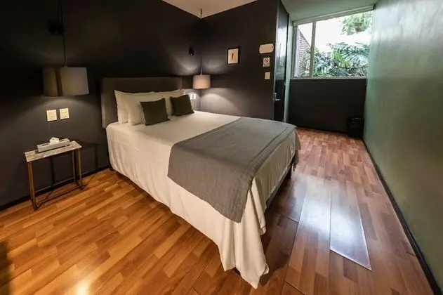 Basic Oda, Banyolu/Duşlu, Şehir Manzaralı