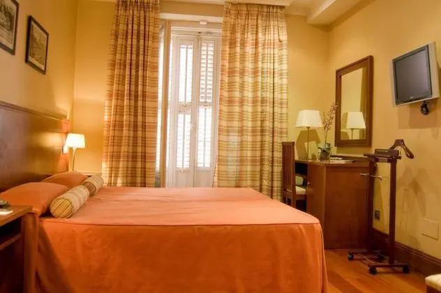 1 Çift ​​kişilik Yatak Standard