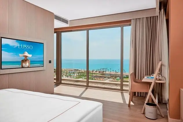 Honeymoon Penthouse