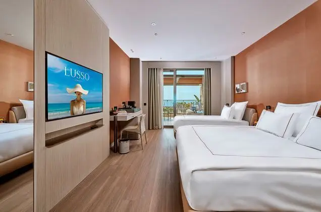https://images.etstur.com/imgproxy/resize/2560x1440/files/images/hotelImages/etsrooms/517135/_Lusso_Sorgun_20250428102420_1.jpg