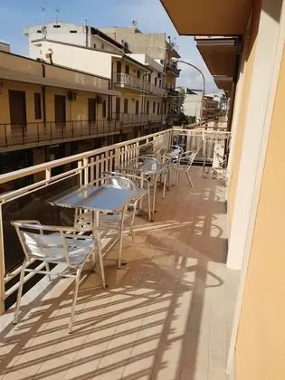 Deluxe Üç Kişilik Oda, Birden Çok Yatak, Banyolu/Duşlu