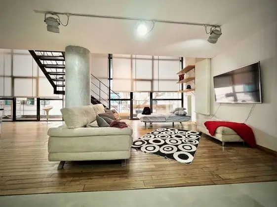 Çatı Katı (Loft)