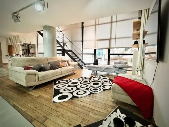 Çatı Katı (Loft)